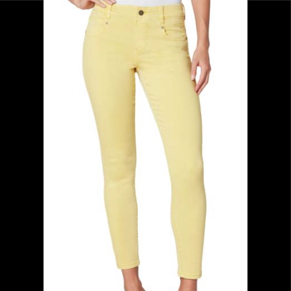 Liverpool Jeans Company Women's Yellow Ankle Crop Jeans